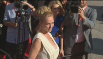 Do Karlových Varů přijely filmové hvězdy, festival odstartoval! VIDEO