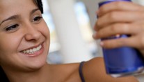 Pijete ENERGY DRINKY? Tohle s vaším tělem udělají za 24 hodin!