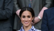 Meghan poprvé na státní návštěvě: Dostane od královny tajný dar!
