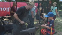 Kováři i další řemeslníci se sjeli do Železného. Ukázali tradiční postupy