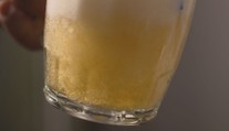 Pivo nejspíš citelně zdraží. Může za to počasí, tvrdí pivovary