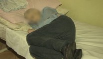 Otřesné záběry z domova důchodců! Senioři museli žebrat o jídlo