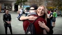 Matyášovi speciální brýle vrátily zrak. Natočil duet s celebritou!