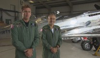 VIDEO: Legendární stíhací Spitfire se vydal na cestu kolem světa