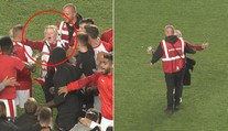 Fanynka se zapojila do mistrovských oslav, Frydrych měl pochopení