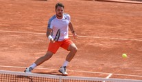 Wawrinka ztratil set, ale postoupil. Dál jdou i tři Češi, Forejtek končí