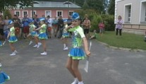 SMUTNÉ: Neslyšící mažoretce Adélce se porouchal důležitý implantát