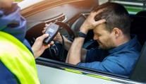 Tři dny po sobě zastavili řidiče, pokaždé nadýchal. Už jsme tomu ani nevěřili, říká policie