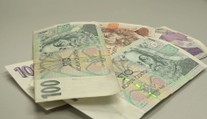 Třetina rodičů nedává dětem kapesné. Potřebují se učit hospodařit, tvrdí experti