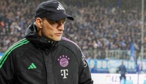 Bayern hledá náhradu za Tuchela. Ve hře je Alonso, Zidane i Solskjaer