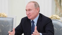 Putin reaguje na obvinění kvůli Vrběticím: "Je to absurdní!"