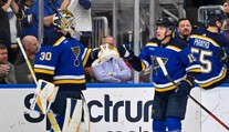 Vrána za Blues opět skóroval, Pittsburgh je poprvé od roku 2006 bez play-off