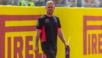 Magnussen nasbíral už 12 trestných bodů. V dalším závodě nesmí startovat