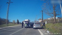 Že ženy neumí řídit? Policistky se předvedly v drsné honičce! VIDEO