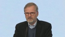 Premiér Fiala odletěl do Ázerbájdžánu. Bude tam jednat o klimatu