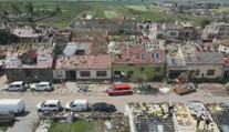 Loni přijímaly pomoc, teď ji vrací. Obce zničené tornádem pomáhají uprchlíkům