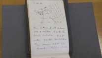 Překvapení pro knihovníky. Někdo po 22 letech vrátil zmizelé Darwinovy zápisníky