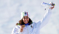 Hrozila jí amputace nohy, teď slaví dvě zlata. Impozantní návrat šampionky