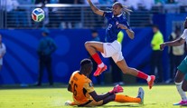 Zoufalý poločas vystřídala dominance, Francouzi na úvod MS porazili Senegal