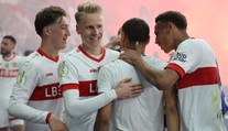 Stuttgart zachraňuje nepovedenou sezónu. Po 28 letech vyhrál DFB-Pokal
