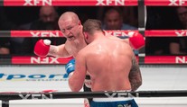 Švancara se objevil v ringu, při exhibici knokautoval boxera Konečného