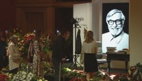 Poslední rozloučení s Jiřím Bartoškou. Lidé stěží zadržovali slzy