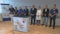 Siamská dvojčata narozená v Bratislavě jsou srostlá pánvemi. Čeká je operace