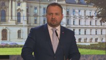 Vláda zvýšila životní minimum a zastropovala ceny energií pro firmy