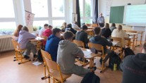 Na střední školy se hlásí silný ročník Husákových vnoučat. Kapacity ale stále chybí