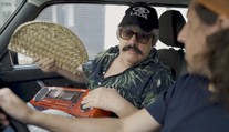 Bizarní reklama na Ladu Nivu je pro smích. V Bolívii ji nabízí jako cool auto