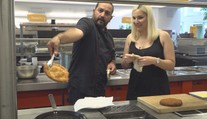 Připravte si ty nejlepší langoše! Recept poradil kuchař z Bulharska