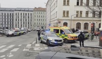 Učitel, který falešně hlásil střelbu, mohl mít trauma. Studoval s oběťmi z fakulty