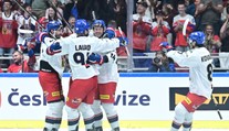 Češi i s posilami z NHL porazili Finsko. Dva góly vstřelil Lauko