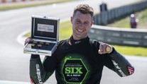 Konec legendy. Nejúspěšnější superbikový závodník končí kariéru