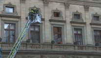 Požár v Národním divadle: Příčinou byl podle kriminálky nejspíš nedopalek cigarety