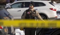 Agenti ICE jsou v USA vůči imigrantům agresivní a opilí mocí, upozorňuje Weiss