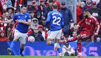 Liverpool v derby setnul Everton a zůstává neporažený, Krejčí skóroval
