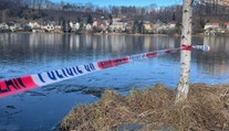 Policie odložila případ vraždy u rybníka v Kyjích. Útočník byl prý nepříčetný
