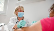 Další změna! Registrace pro všechny k očkování se od června asi neotevře