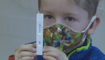 Ve skladech už nejsou žádné testy pro školy. Čeká se na ministerstvo