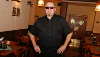 Zemřel zpěvák kapely Sto zvířat. Janu Kalinovi bylo 58 let