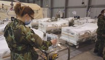 Armáda dokončila stavbu polní nemocnice v pražských Letňanech