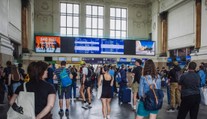 Cestující vlakem čekají změny. Začal platit nový jízdní řád