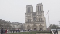 Notre-Dame praská ve švech. Po znovuotevření hlásí rekordy v návštěvnosti