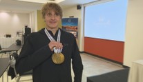 Světový rekord a sedm medailí z MS. Plavce Kratochvíla láká džungle i Island