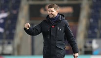 Šok pro fanoušky Liverpoolu, Everton chce na lavičku Gerrarda