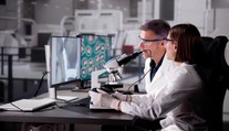 Čeští vědci mají další úspěch. Dokáží snáze odhalit nemoci ledvin i nádory