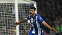 Porto fanouškům nabízelo sítě i praporky. Všechno se prodalo