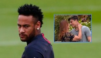 Neymar urazil LGBT komunitu. Příteli své matky chtěl vrazit koště do zadku