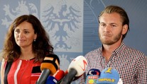 "Je mi z vás na blití." Manžel hejtmanky zaútočil na politika z ODS!